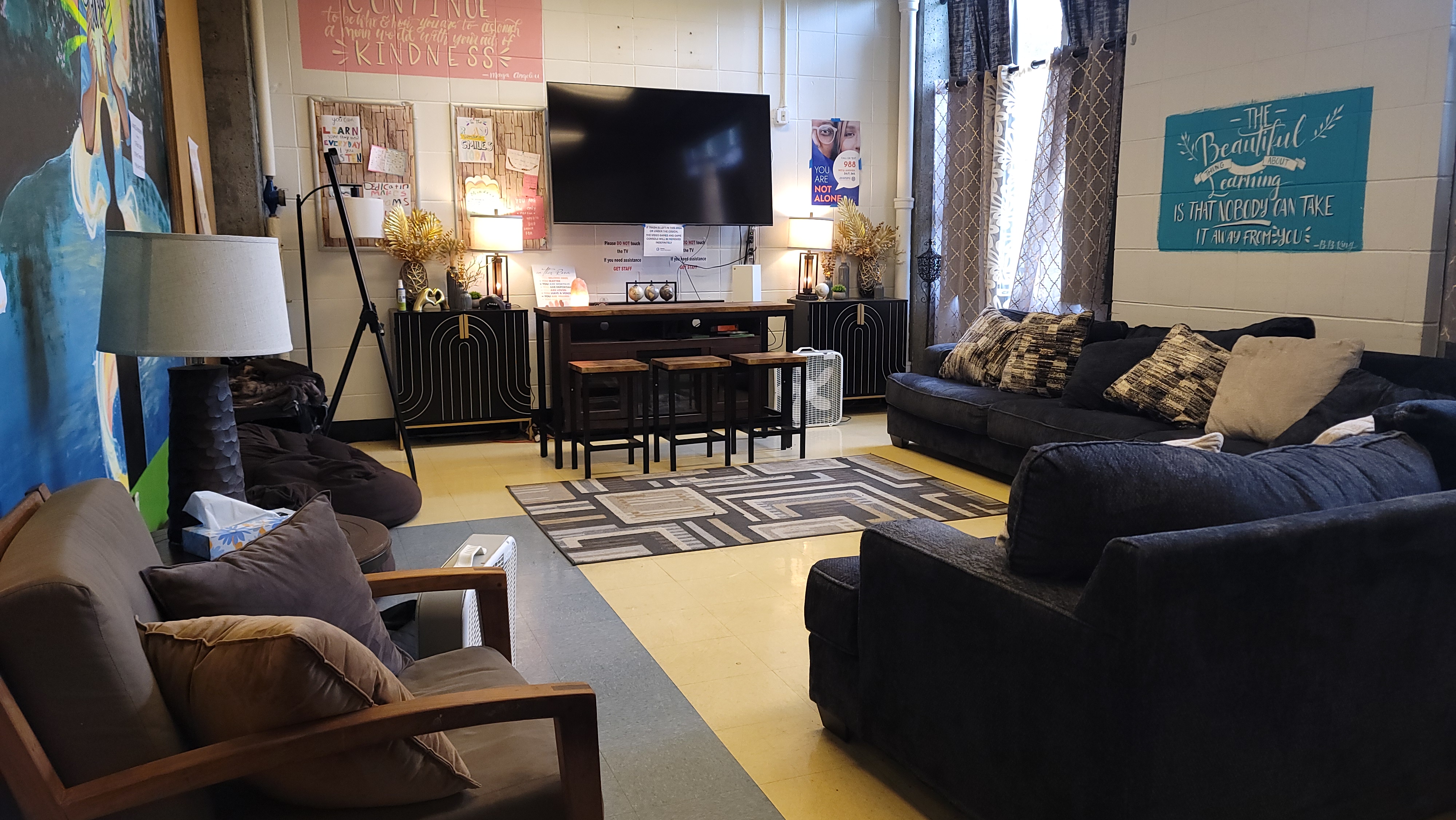 Lounge at Meadowbrook Teen Life Center