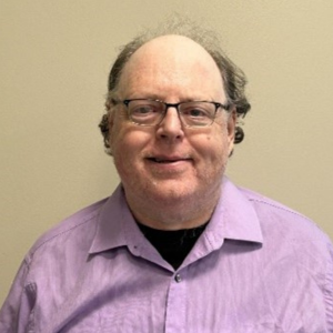 Headshot of Carl Harris.